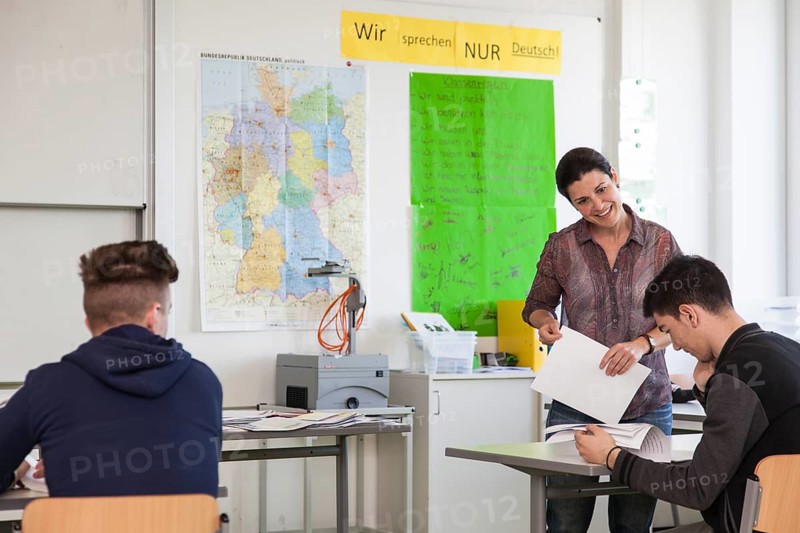 Teaching a refugee class or AVI