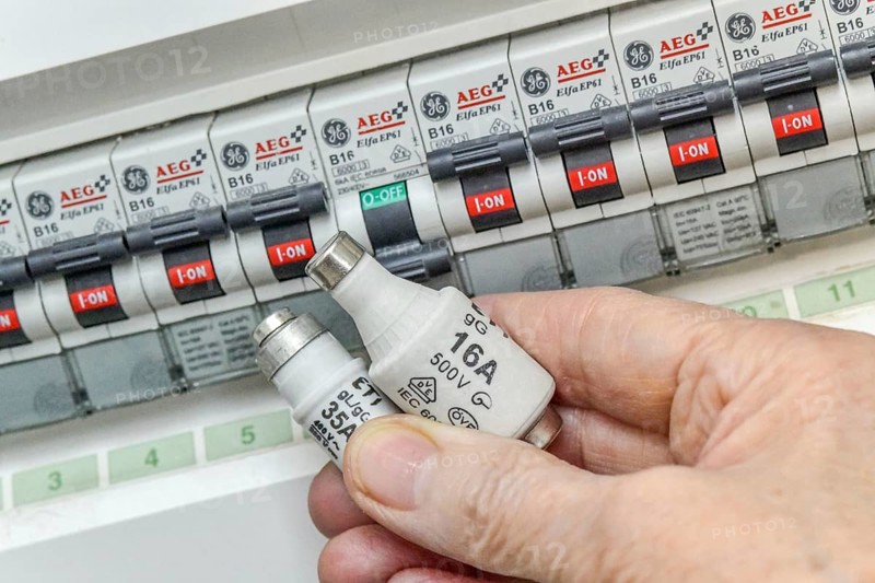 Fuse box