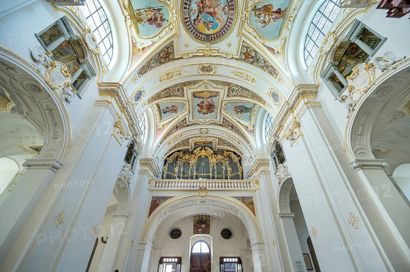 Organ gallery and ceiling frescoes