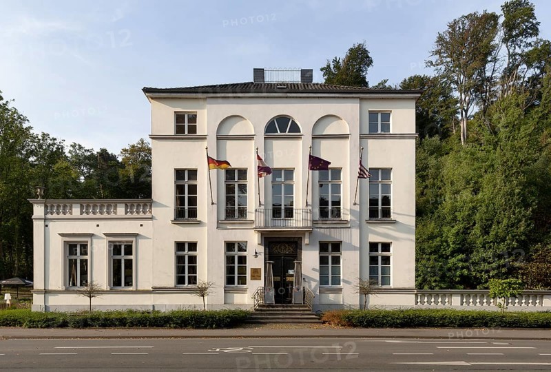 Villa Dorsemagen or Villa Nova