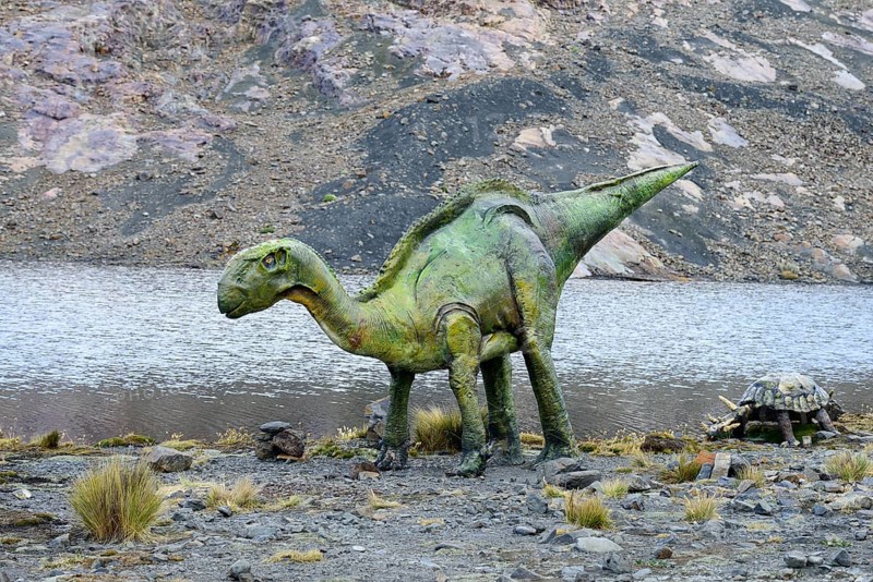 Life-size figure of a dinosaur at the highest site in the world