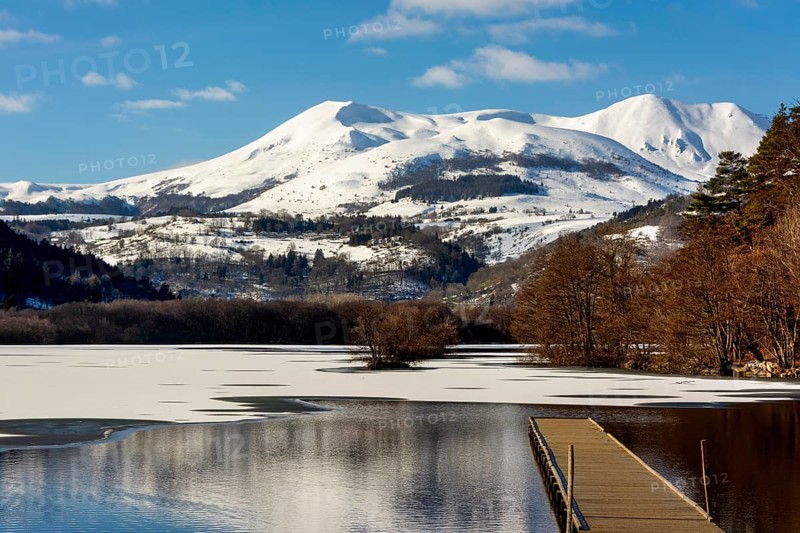 Lake Chambon in winter