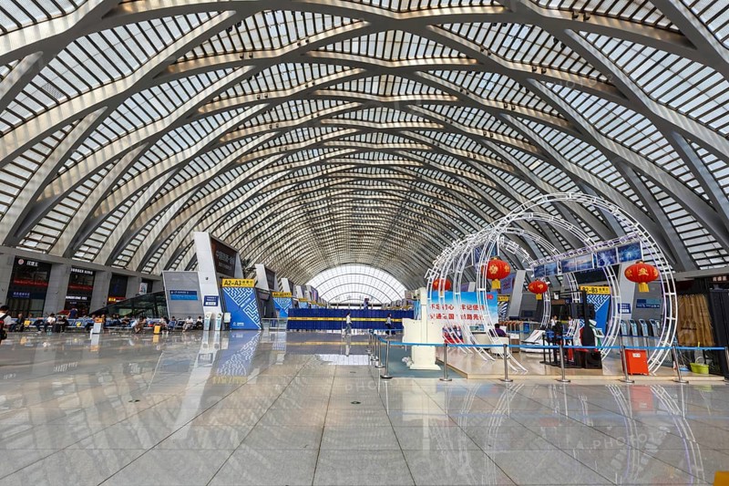 West Station railway station in Tianjin