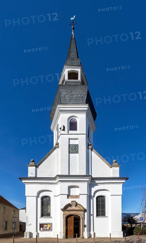 Protestant church from 1718