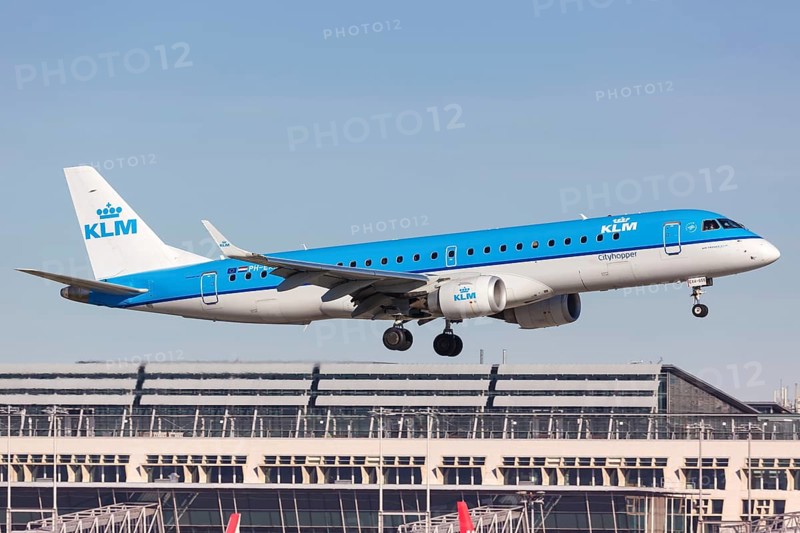 A KLM cityhopper Embraer ERJ190 with registration PH-EXA lands at Stuttgart Airport
