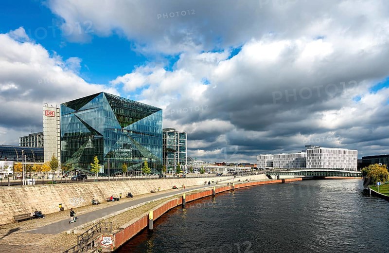 The innovative office building The Cube and Berlin Central Station at Washingtonplatz