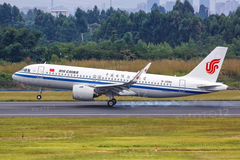 An Air China Airbus A320neo aircraft with registration number B-309H at Chengdu Airport
