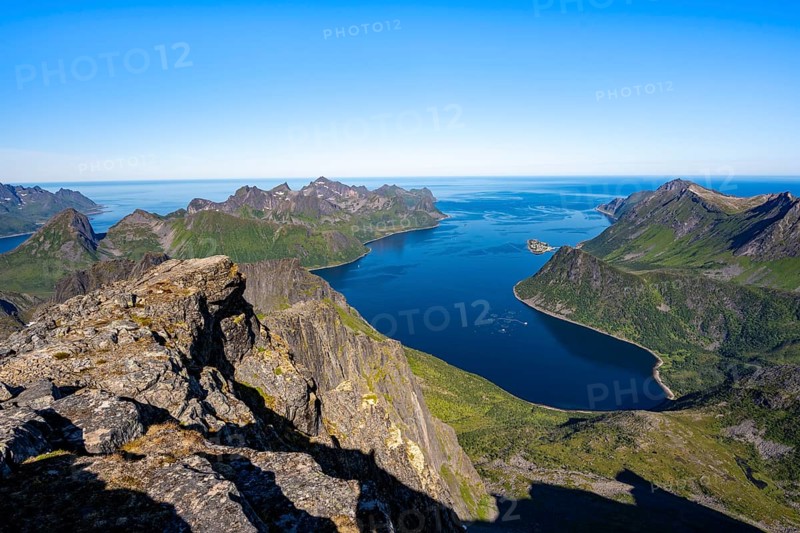 Peak of Grytetippen