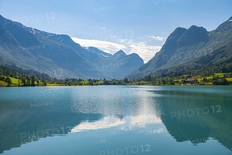 Lake Oldevatnet with Bergen