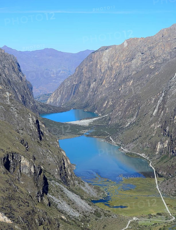 View into the valley of the lakes Lagunas de Llanganuco