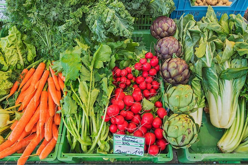 Vegetable stand