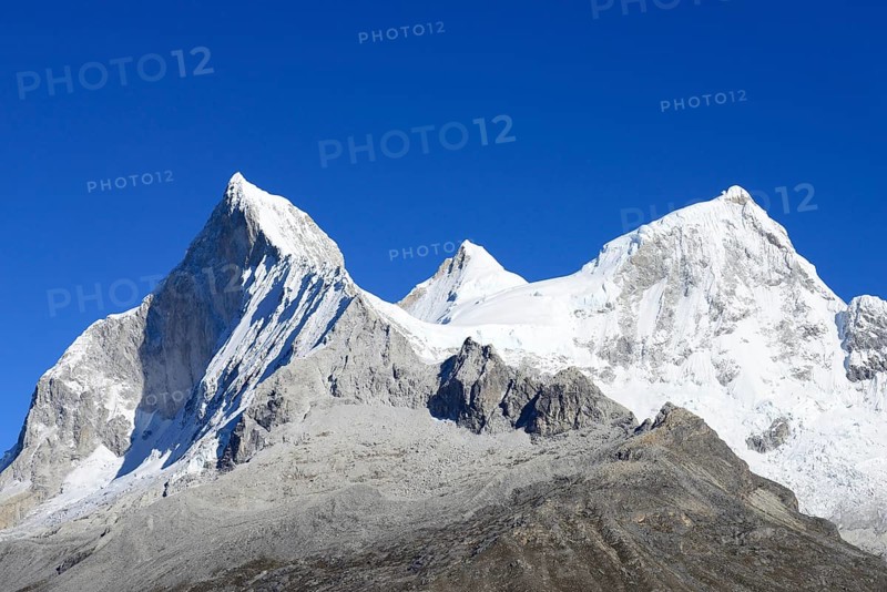 Mountain massif of Nevado Huandoy