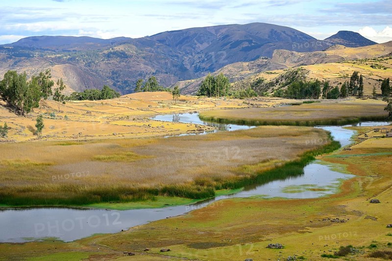 Swampy river landscape at Laguna Pumaqucha