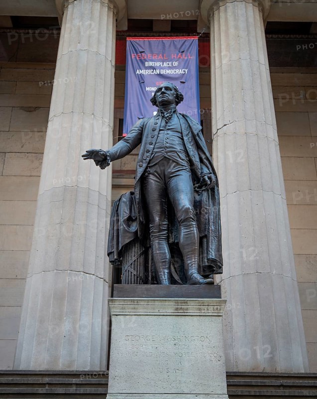George-Washington-Denkmal vor der Federal Hall in der Wall Street