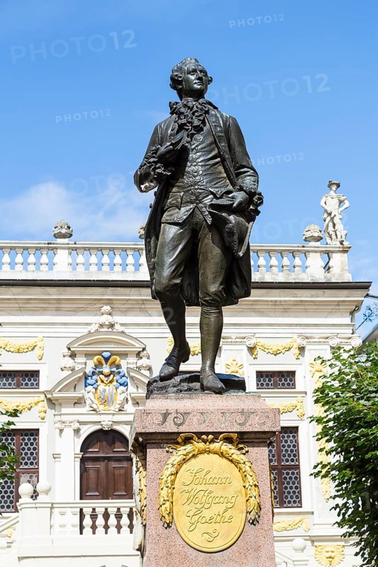 Monument of Johann Wolfgang Goethe on the Naschmarkt