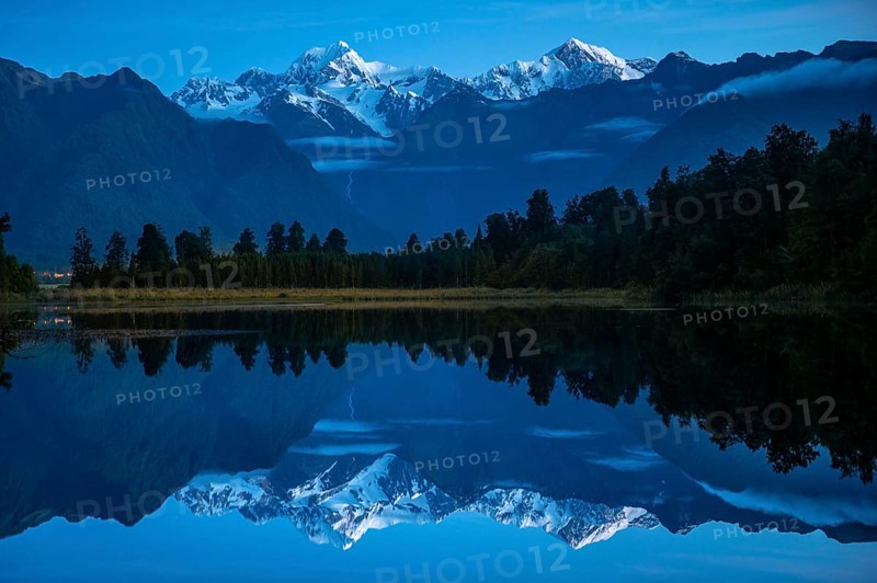 Morning view of Mount Cook and Mount Tasman