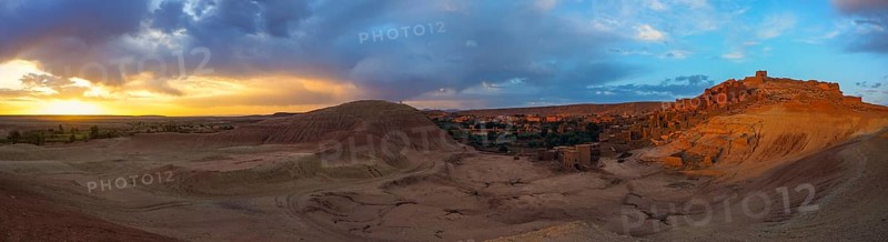 Sunrise over the Berber fortress Ait Benhaddou