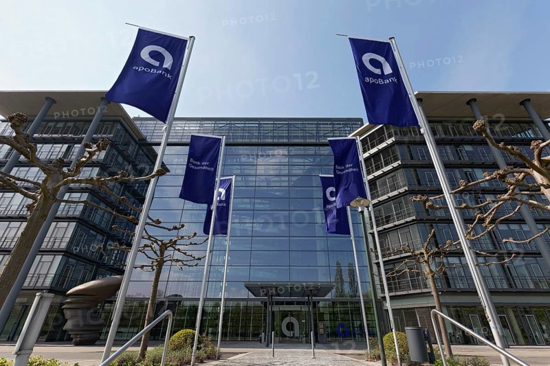 Deutsche Apotheker- und Aerztebank eG