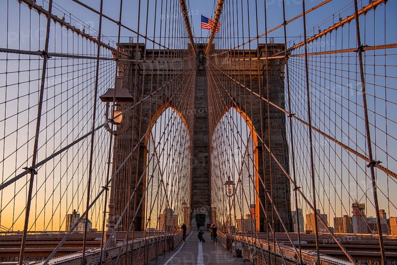 Brooklyn Bridge bei Sonnenaufgang