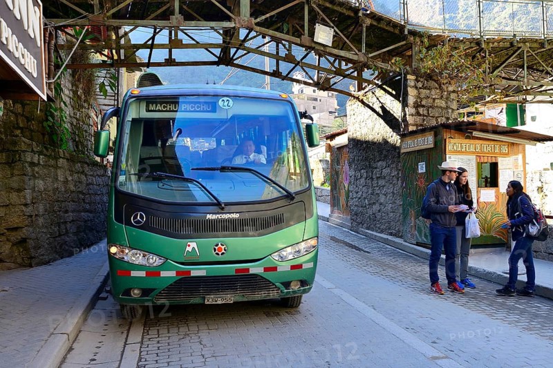 Shuttle bus to the Inca ruined city