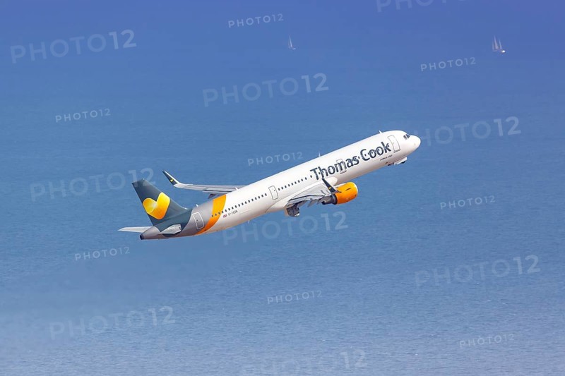 A Thomas Cook Airbus A321 with the registration G-TCDK takes off from Palma de Majorca Airport