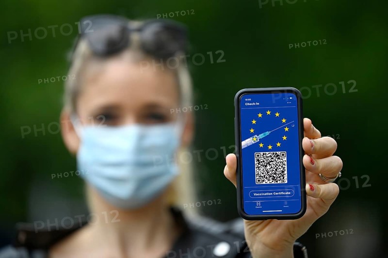 Symbol photo vaccination privileges
