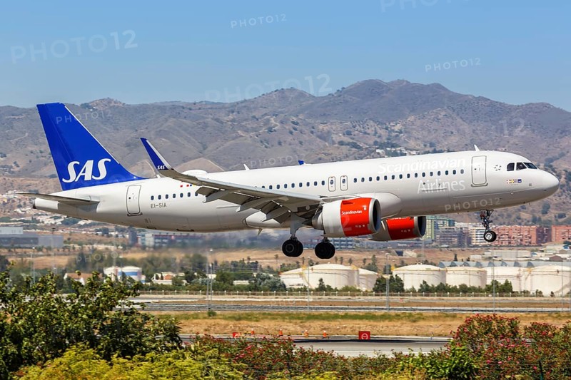 An Airbus A320neo of SAS Scandinavian Airlines with the registration EI-SIA lands at Malaga Airport
