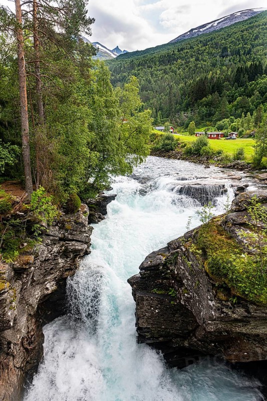 Rushing through a deep ravine