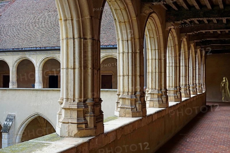 Gallery of the 1st Monastery
