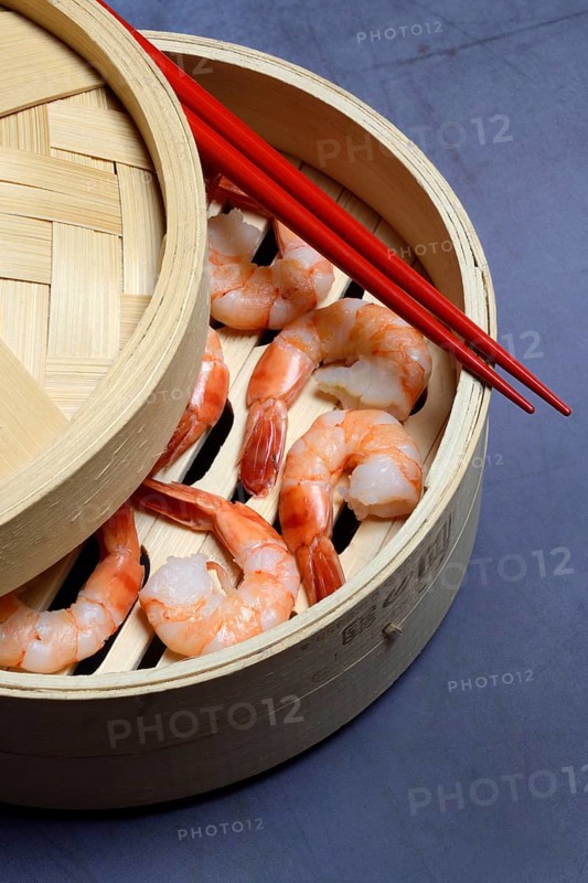 Cooked shrimps in steamer