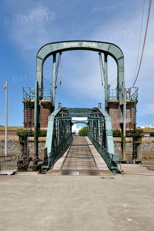 Historic Nassau Bridge