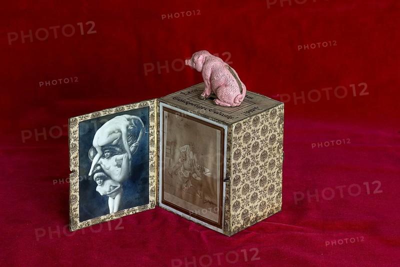 Money box around 1900