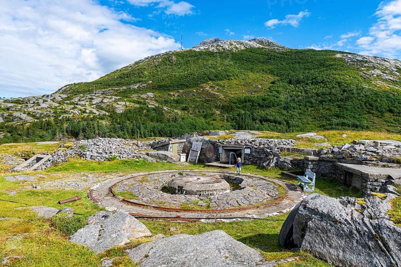 Gronsvik coastal battery