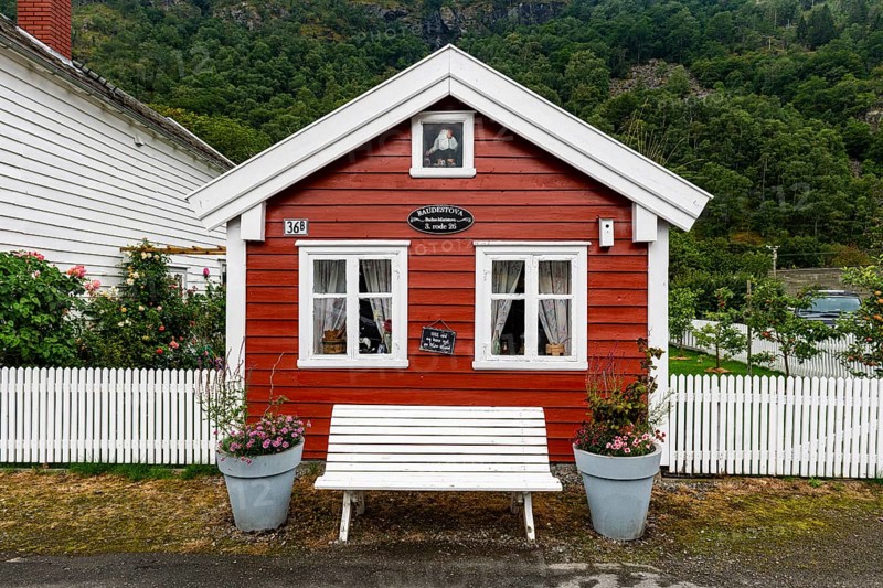 Historic houses in Laerdal