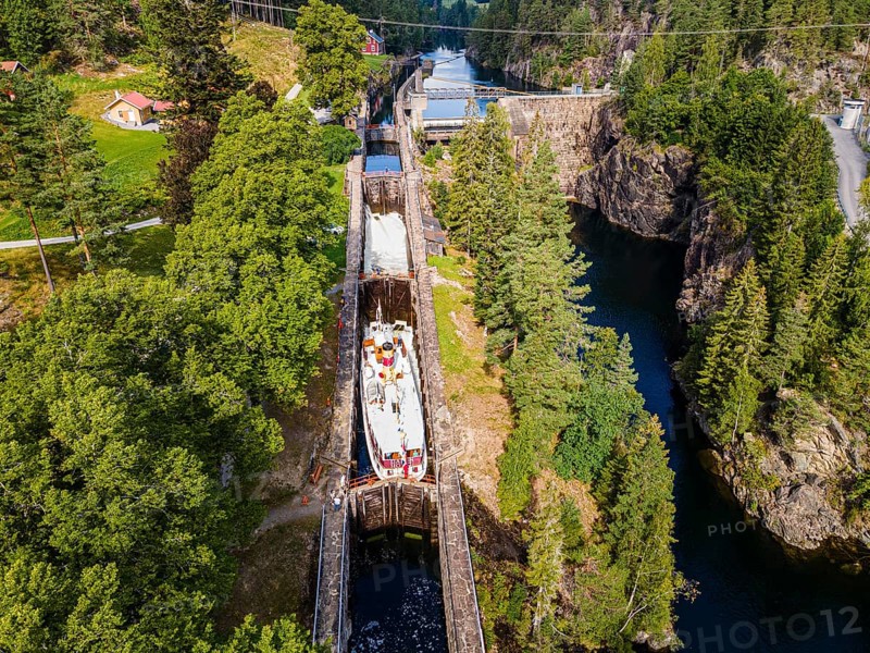 Aerial of a tourist boat in the Vrangfoss lock