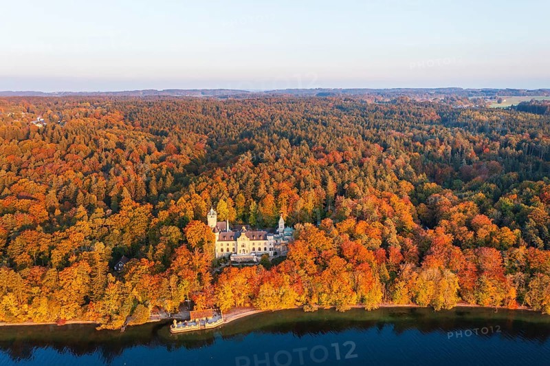 Seeburg Castle at Lake Starnberg in the evening light