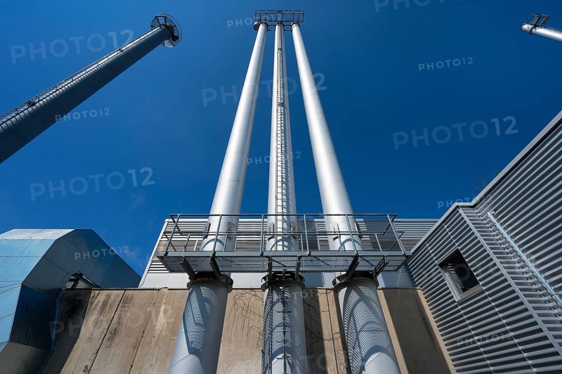 Plant for district heating and steam supply