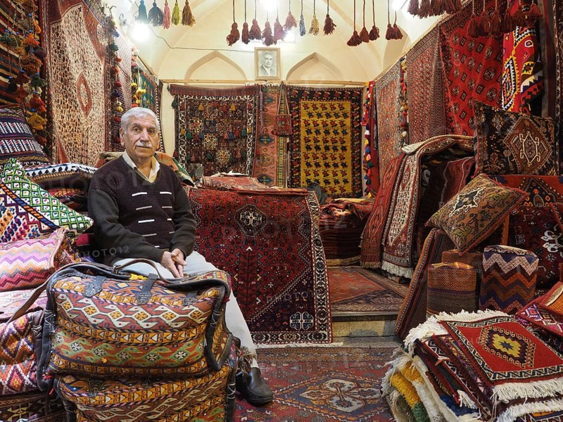 Carpet seller in Vakil Bazaar