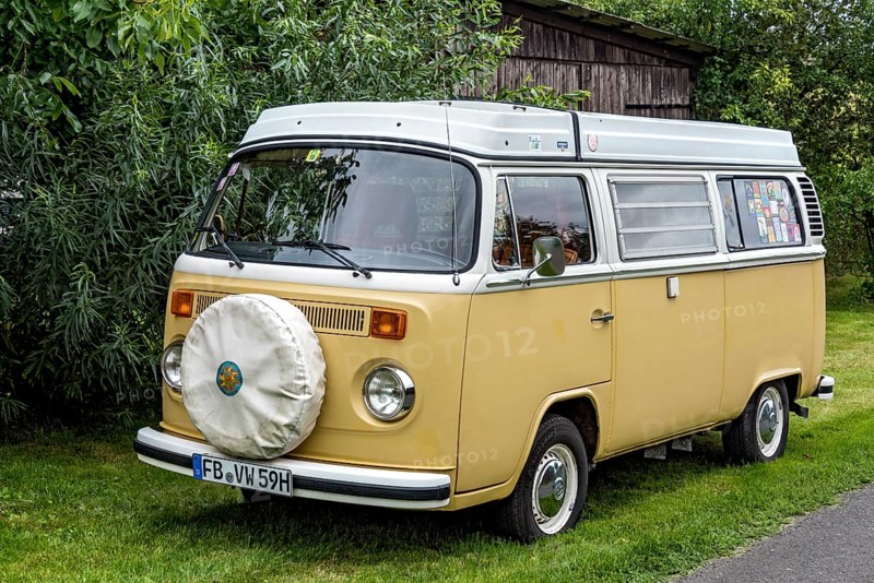 Oldtimer Volkswagen type 2 as camping bus