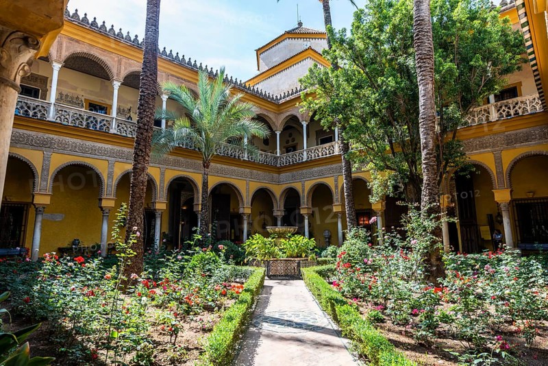 Patio with colonnade