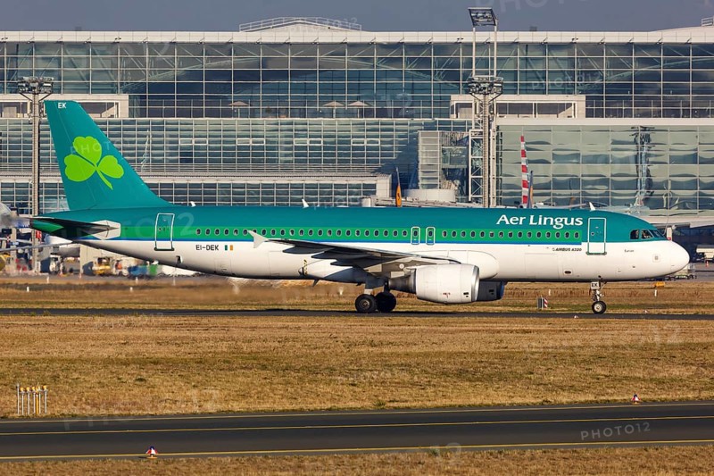 An Aer Lingus Airbus A320 with the registration EI-DEK at Frankfurt Airport