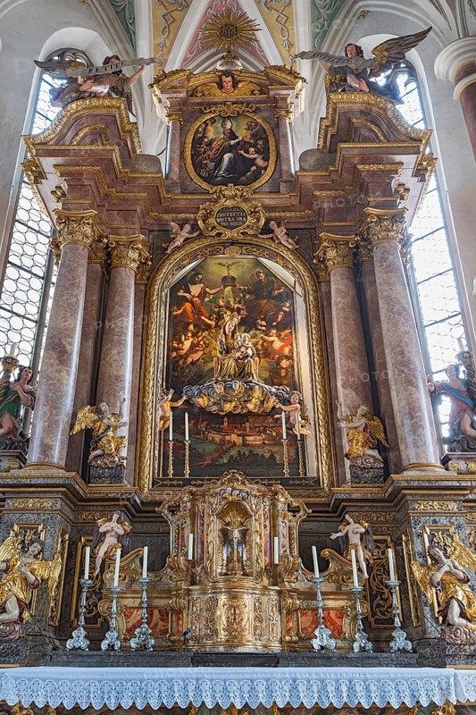 Main altar