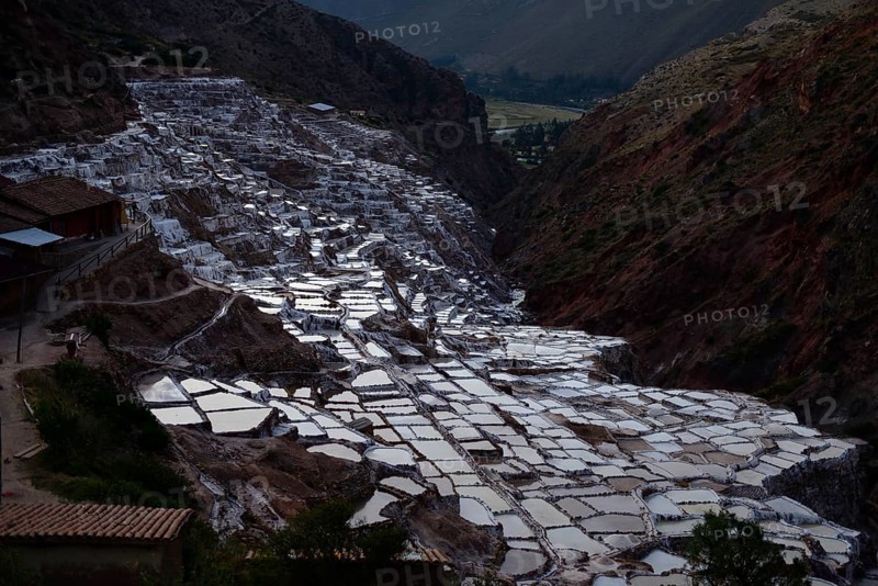 Terraces for salt extraction