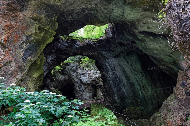 Riesenburg cave