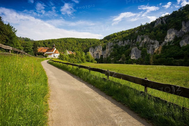 St. George's Chapel and Raven Rock