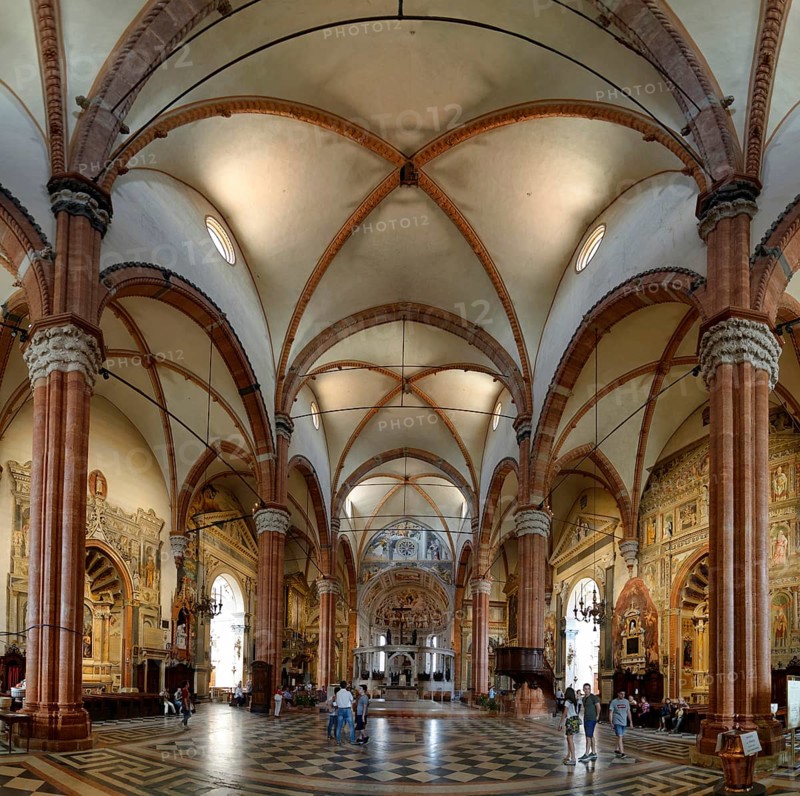 Church room of the Cattedrale Santa Maria Matricolare