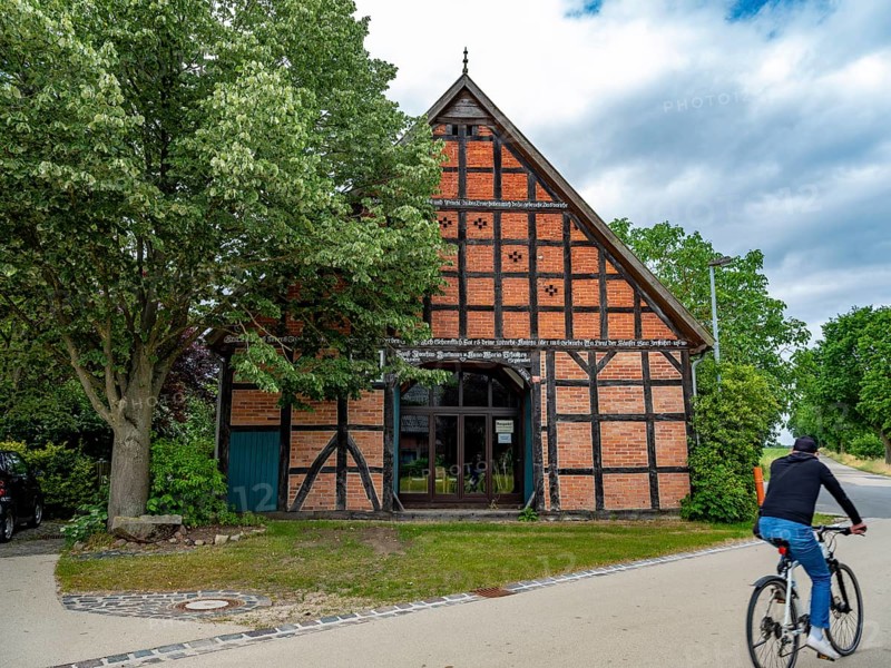 Half-timbered house in the Rundlingsdorf Guehlitz. The village is one of the 19 Rundling villages that have applied to become a UNESCO World Heritage Site. Guehlitz