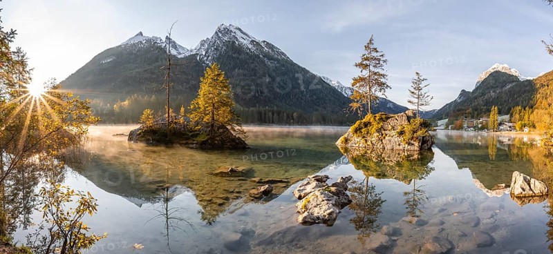 Sunrise at Hintersee with fog
