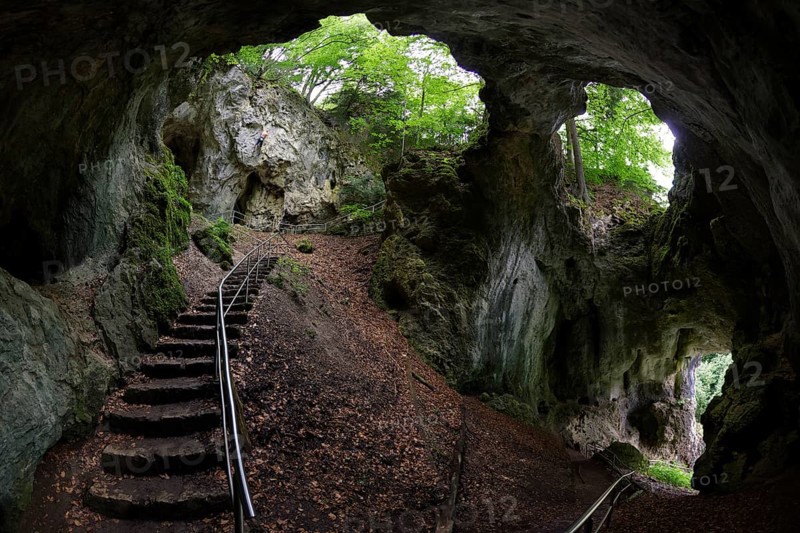 Riesenburg cave