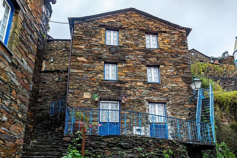 Amazing old village with schist houses
